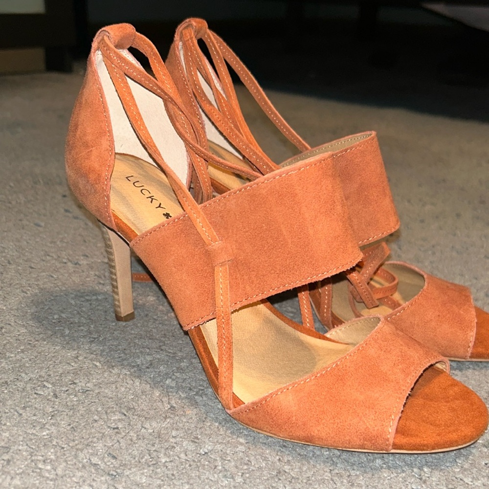 Lucky brand tie up heels